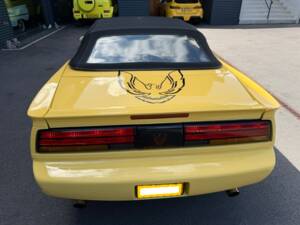 Image 6/25 of Pontiac Firebird TransAm (1992)