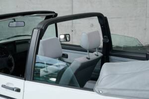 Image 22/50 of Volkswagen Golf Mk I Convertible 1.8 (1989)