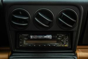 Bild 38/50 von Alfa Romeo 2.0 Spider (1991)