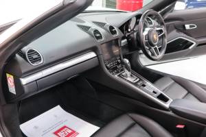 Bild 10/12 von Porsche 718 Boxster (2016)