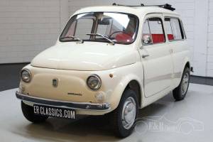 Image 17/19 of FIAT 500 Giardiniera (1969)