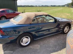 Image 41/46 of Ford Mustang (1995)