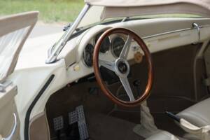 Immagine 32/49 di RCH Replicar Hellas 356 Speedster Sport (1973)