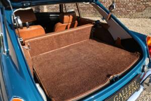 Immagine 50/50 di MG MGB GT (1971)