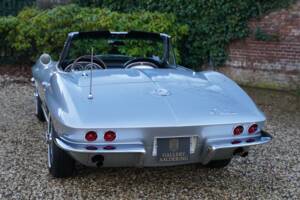 Immagine 19/50 di Chevrolet Corvette Sting Ray Convertible (1964)