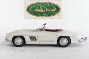 Image 4/50 of Mercedes-Benz 300 SL Roadster (1961)