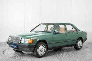 Bild 1/50 von Mercedes-Benz 190 D 2.5 (1986)
