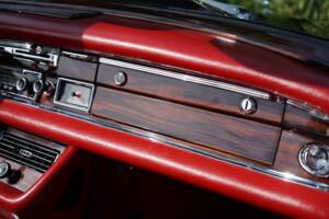 Imagen 14/53 de Mercedes-Benz 280 SE 3,5 (1970)