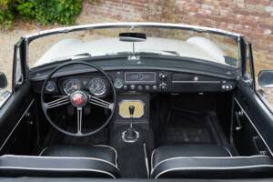 Bild 49/50 von MG MGB (1966)
