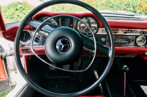 Bild 47/106 von Mercedes-Benz 280 SL (1969)