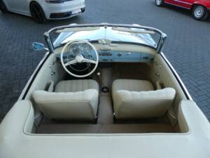 Image 21/29 de Mercedes-Benz 190 SL (1962)