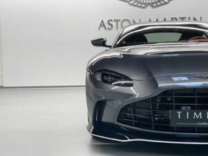Bild 5/25 von Aston Martin V12 Vantage (2022)