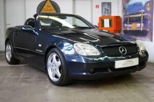 Bild 2/46 von Mercedes-Benz SLK 230 Kompressor (1997)