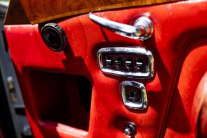 Afbeelding 49/50 van Bentley T 1 (1967)