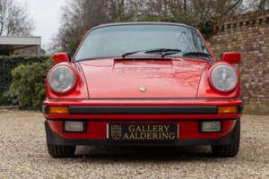 Bild 20/50 von Porsche 911 Carrera 3.2 (1988)
