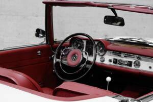 Immagine 25/40 di Mercedes-Benz 230 SL (1966)