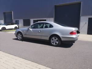 Image 3/15 of Mercedes-Benz CLK 230 Kompressor (1998)