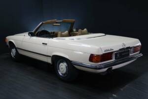 Image 4/50 de Mercedes-Benz 450 SL (1973)
