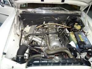 Image 15/34 of Mercedes-Benz 280 SE (1971)