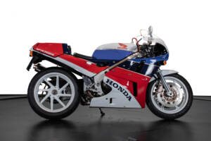 Bild 2/30 von Honda DUMMY (1991)