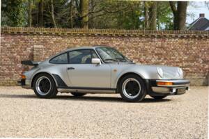 Afbeelding 47/50 van Porsche 911 Turbo 3.3 (1983)