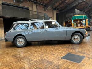 Image 5/30 of Citroën DS 20 Familiale (1970)