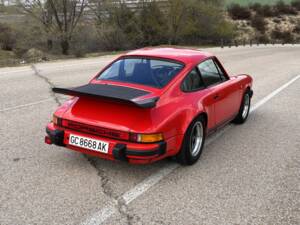 Image 8/8 of Porsche 911 Turbo 3.3 (1984)