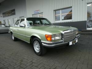 Image 1/21 of Mercedes-Benz 350 SE (1977)