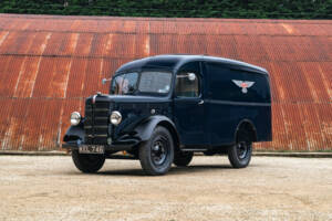 Image 2/41 of Bedford KV (1949)