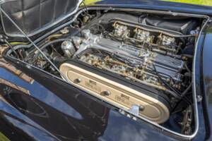 Image 35/40 de Lamborghini 400 GT (1967)