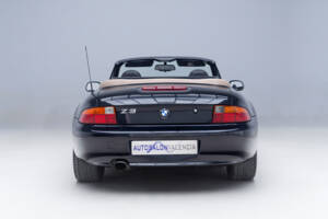 Bild 16/39 von BMW Z3 1.9 (1996)