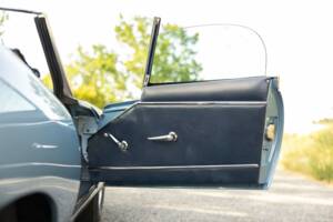 Image 38/50 de Jaguar Type E 3.8 (1964)