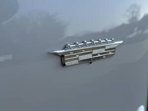 Imagen 18/34 de Cadillac 62 Sedan DeVille (1957)