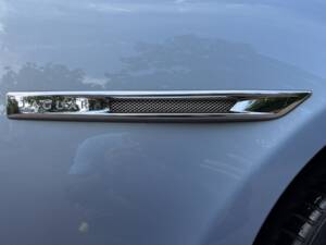 Image 16/50 of Jaguar XJ 5.0 (2011)