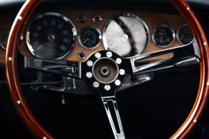 Image 38/63 de Aston Martin DBS (1968)