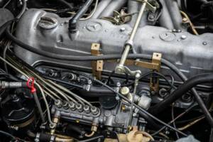 Image 32/37 of Mercedes-Benz 280 SL (1970)