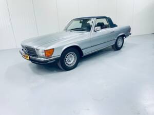 Imagen 15/24 de Mercedes-Benz 380 SL (1982)