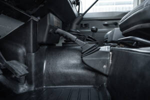 Immagine 55/97 di Land Rover Defender 90 (1995)