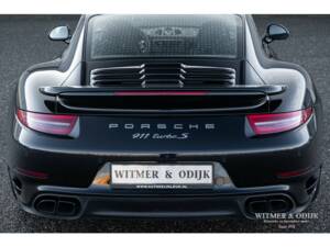 Image 12/34 of Porsche 911 Turbo S (2015)