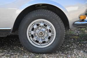 Image 12/50 of Peugeot 504 Coupé (1973)