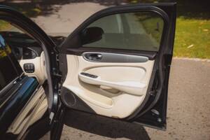 Bild 33/47 von Jaguar XJR (2006)