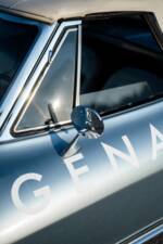Image 18/35 of Chevrolet Corvette Sting Ray Convertible (1964)