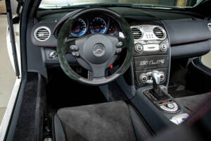 Imagen 20/34 de Mercedes-Benz SLR McLaren 722 S (2011)