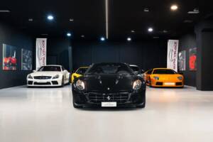 Image 2/14 of Ferrari 599 GTB Fiorano (2011)