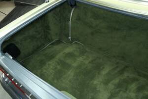 Imagen 35/50 de Mercedes-Benz 380 SL (1984)