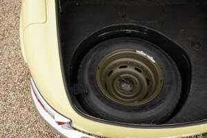 Afbeelding 44/50 van Mercedes-Benz 300 SL Roadster (1961)
