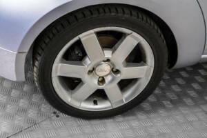 Image 27/50 of Ford Streetka (2004)