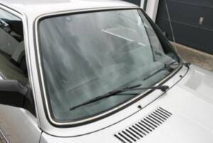 Immagine 15/43 di BMW 323i (1980)