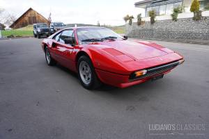 Image 12/44 de Ferrari 308 GTBi (1981)