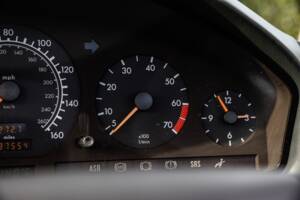 Image 23/43 of Mercedes-Benz SL 500 (1996)